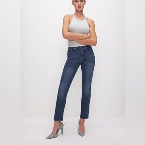 Good American women’s jeans Classic Blue‎ stretch denim straight capsule 0/25